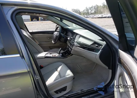 2011 BMW 528I из США, поврежденный, VIN WBAFR1C59BC742246